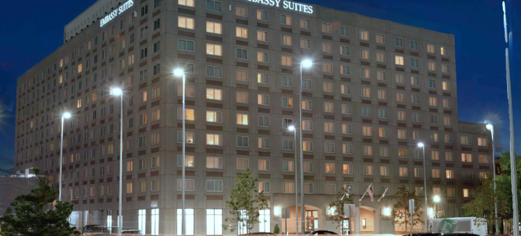 波士顿洛根机场希尔顿安泊酒店(Embassy Suites by Hilton Boston at Logan Airport)图片