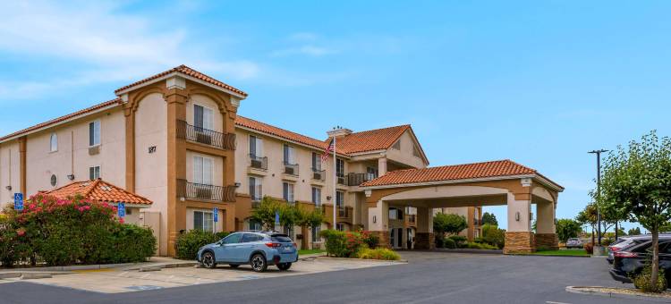 萨利纳斯谷贝斯特韦斯特优质套房酒店(Best Western Plus Salinas Valley Inn  Suites)图片