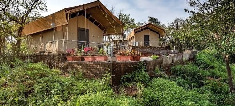 SaffronStays Falcon Tents, Lonavala图片