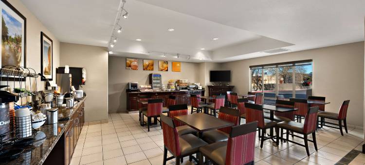 里诺机场舒适套房酒店(Comfort Inn & Suites Airport Convention Center)图片