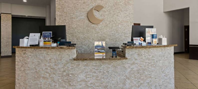 舒适套房酒店(Comfort Suites)图片