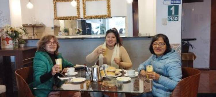 乔琪广场购物中心家庭旅馆酒店(Grupocasahotel Sede Jockey Plaza)图片