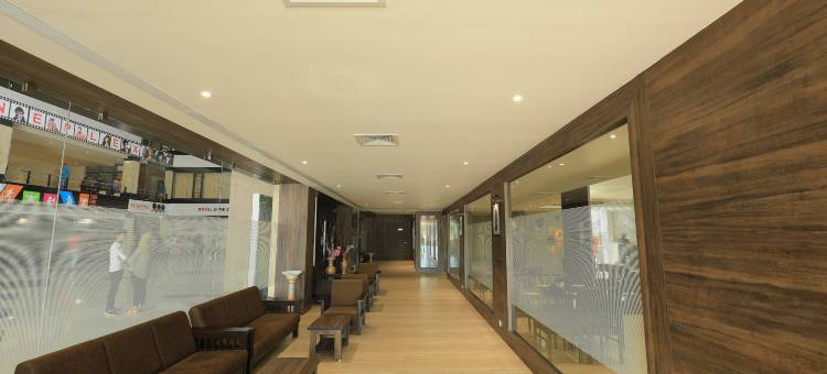 拜克苏拉吉俱乐部酒店(The Byke Suraj Club)图片