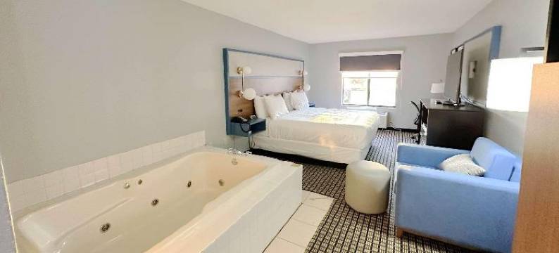 里兹堡温德姆阿美瑞辛酒店(AmericInn by Wyndham Reedsburg)图片