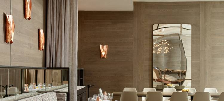 德拜恩斯圣地亚哥酒店(Debaines Hotel Santiago)图片