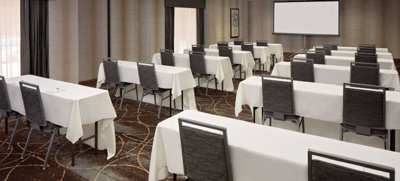 波士顿/比尔里卡-贝德福德Homewood Suites by Hilton(Homewood Suites by Hilton Boston-Billerica/Bedford/Burlington)图片