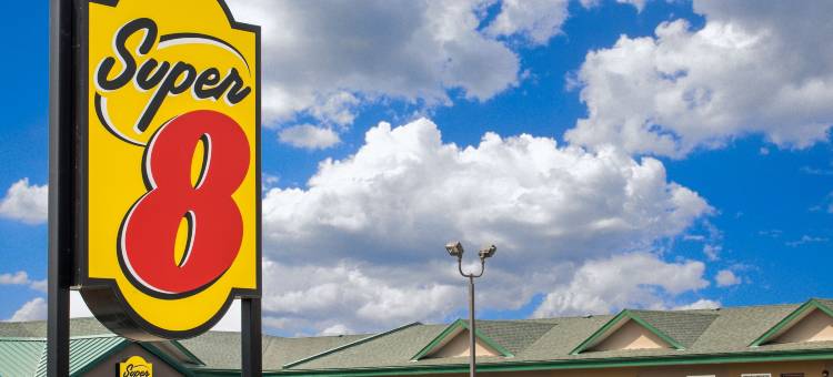 福克斯河温德姆速8酒店(Super 8 by Wyndham Fox Creek)图片