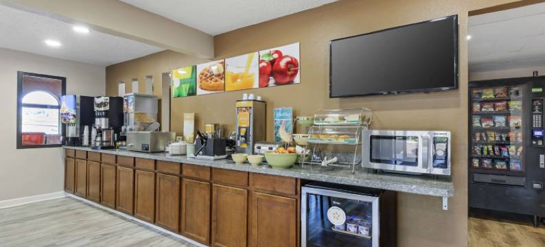 印第安诺拉凯艺酒店(Quality Inn Indianola)图片