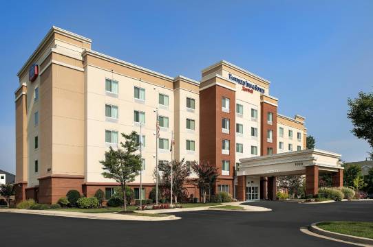 巴尔的摩华盛顿国际机场万枫酒店(Fairfield Inn & Suites Baltimore BWI Airport)