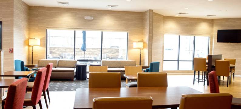 埃姆斯TownePlace套房酒店(TownePlace Suites Ames)图片