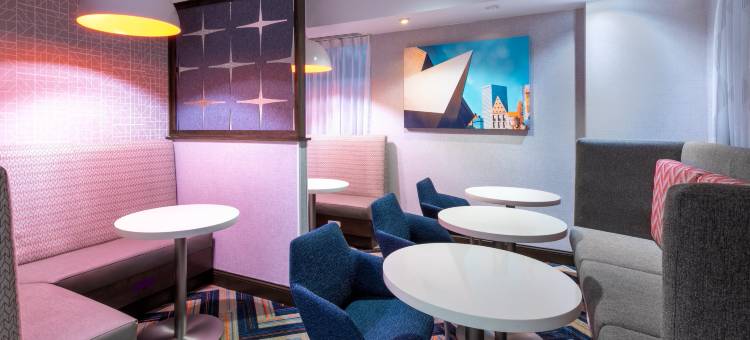 丹佛国际机场欢朋旅馆(Hampton Inn Denver-International Airport)图片