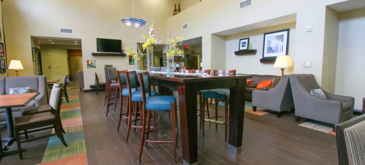 希尔顿欢朋套房酒店-弗劳沃利布兰奇(Hampton Inn & Suites Flowery Branch Lake Lanier)图片