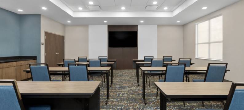 康沃尔郡希尔顿欢朋酒店(Hampton Inn by Hilton Cornwall)图片