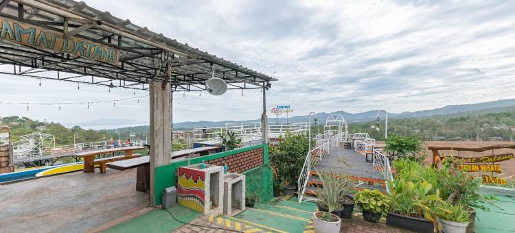 O酒店 Tebing Vieatnam(Urbanview Tebing Vietnam Lampung by RedDoorz)图片