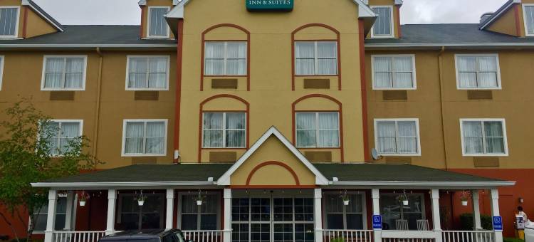 凯艺套房酒店-辛辛那提沙伦维尔(Quality Inn & Suites Cincinnati Sharonville)图片