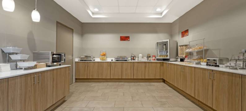 拉克雷森特中央贝斯特韦斯特优质酒店(Best Western Plus at la Crescent Event Center)图片