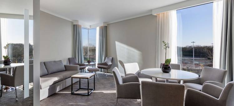 丽笙蓝标酒店-伦敦斯坦斯特德机场(Radisson Blu Hotel London Stansted Airport)图片