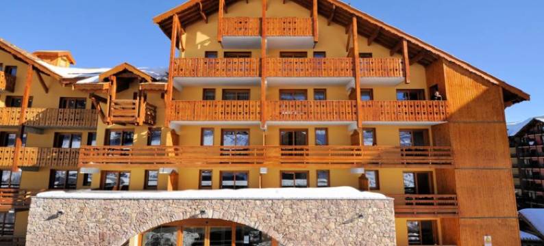 安塔尔里苏尔滑雪(RisoulSki Antarès - Piscine et Sauna)图片