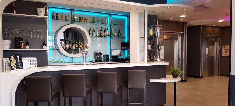 B&B 酒店贝骚内布吕瓦拉布伊西埃尔(B&B HOTEL Béthune Bruay-la-Buissière)图片