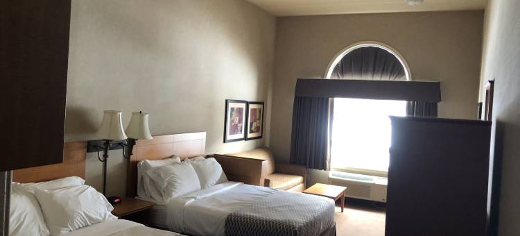 波诺卡华美达酒店(Ramada by Wyndham Ponoka)图片