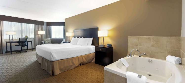 彭布罗克酒店和会议中心贝斯特韦斯特酒店(Best Western Pembroke Inn  Conference Centre)图片