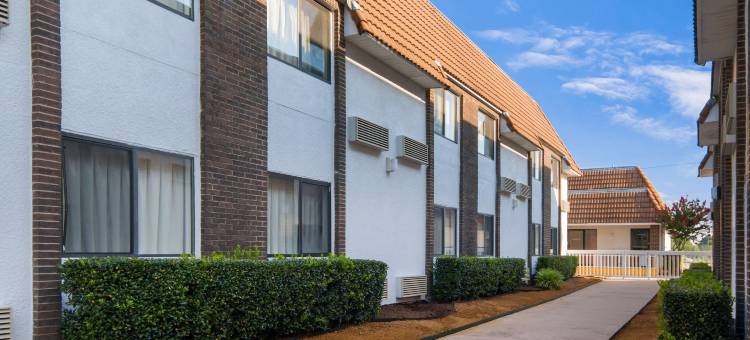 达拉斯丹麦肯维尔6号汽车旅馆(Motel 6 Duncanville, TX - Dallas)图片