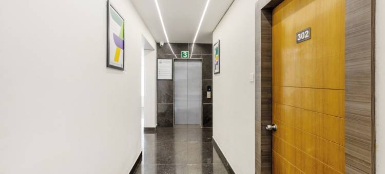 Treebo Sky City Grand图片