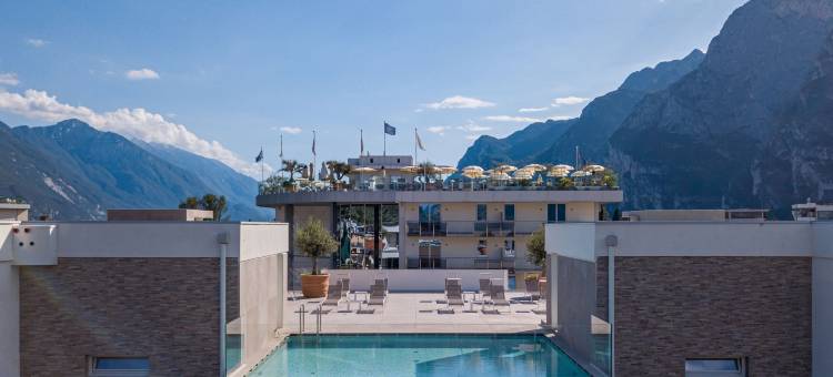 阿里斯公寓 & 天空泳池 - Tonelli酒店 - 限成人(Aris Apartments & Sky Pool - Tonelli Hotels - Adult Friendly)图片