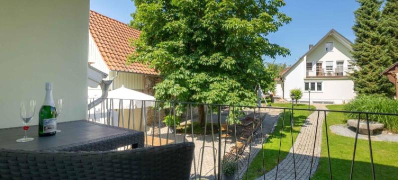 维格哈恩兰德酒店(Landhotel Weißer Hahn)图片