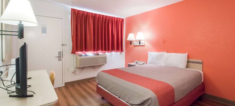 摩塞斯莱克6号汽车旅馆(Motel 6 Moses Lake, WA)图片