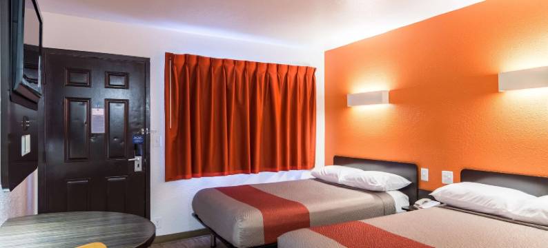 奥罗维尔6号汽车旅馆(Motel 6 Oroville, CA)图片