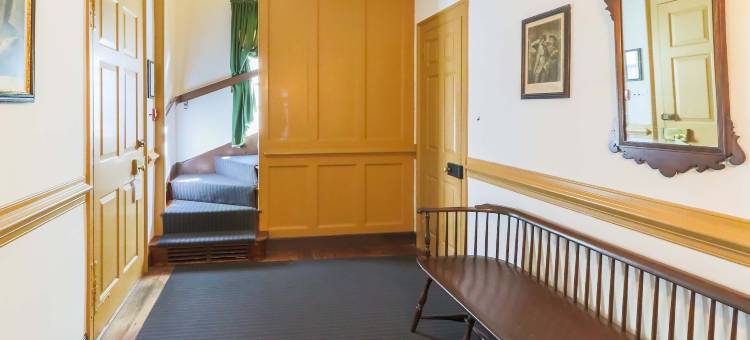 克罗尼尔威廉斯堡酒店(Colonial Houses, an Official Colonial Williamsburg Hotel)图片