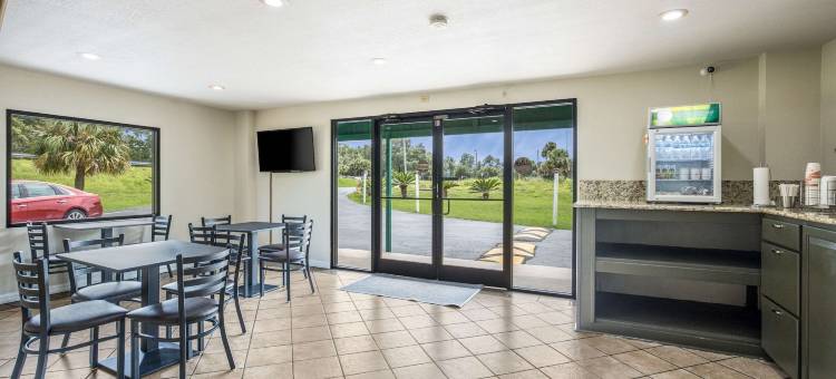 品质酒店白色泉水苏湾尼(Quality Inn White Springs Suwanee)图片