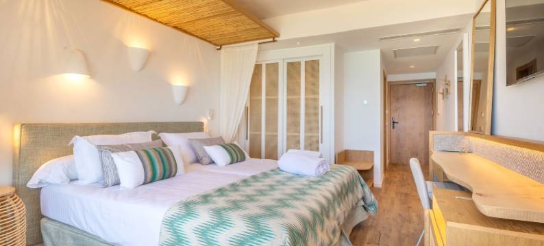 伊比萨岛艾尔索尼海滩酒店 - 集团酒店(El Somni Ibiza Dream Hotel by Grupotel)图片