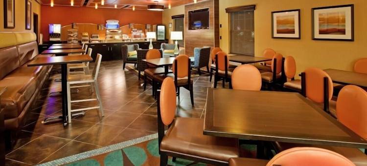 智选假日套房酒店北堪萨斯城(Holiday Inn Express & Suites North Kansas City)图片