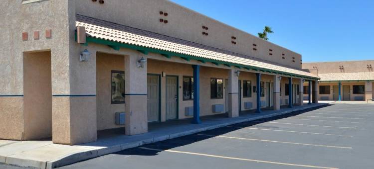 布莱斯马格努森酒店(Magnuson Hotel Blythe)图片