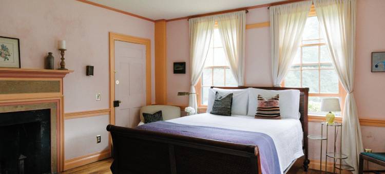 神秘的艾琳(Eileen of Mystic)图片