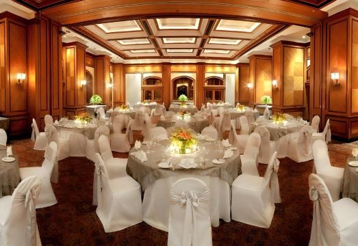 Taj Lands End Hotel Overview