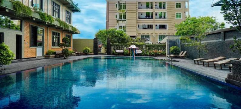 萨莎中转酒店(Sasha Transit Hotel)图片