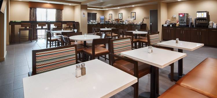 艾尔曼多夫贝斯特韦斯特优质酒店(Best Western Plus Elmendorf Hotel)图片