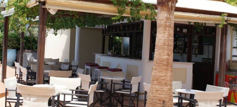 阳光套房酒店(Sunny Suites)图片