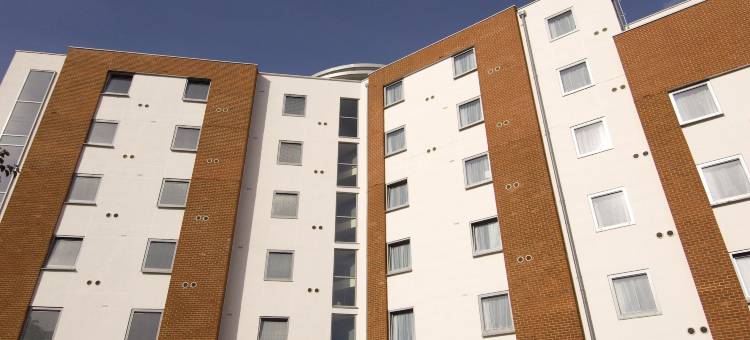 雷丁中心普瑞米尔酒店(Premier Inn Reading Central)图片