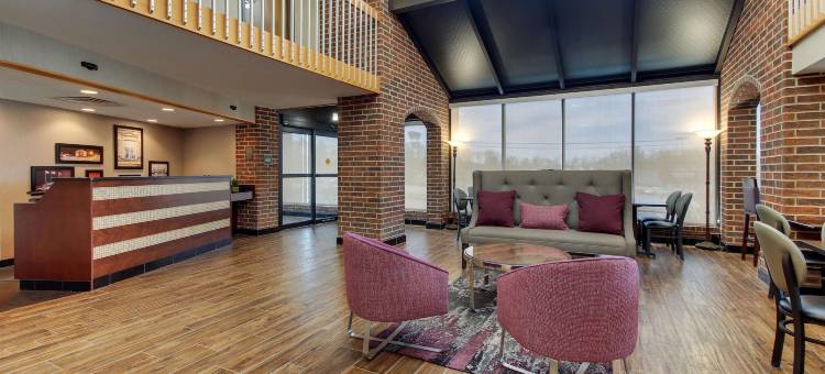 波普勒布拉夫德鲁里套房酒店(Drury Inn & Suites Poplar Bluff)图片