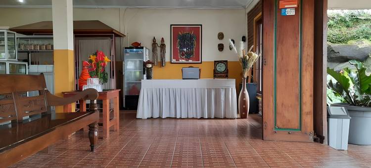 Cemara Tujuh Homestay & Resto图片