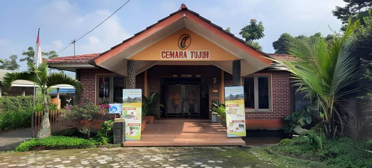 Cemara Tujuh Homestay & Resto图片