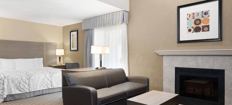 Eastland Suites Hotel & Conference Ctr, Trademark by Wyndham图片