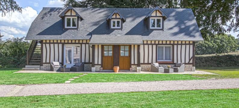 Etretat的Céleste农场(Clos Celeste – Étretat countryside with pool and spa)图片