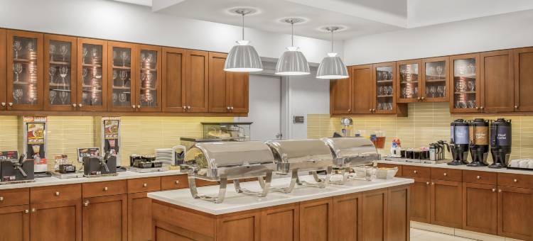 希尔顿Homewood套房-温尼伯机场马球公园(Homewood Suites by Hilton Winnipeg Airport-Polo Park)图片