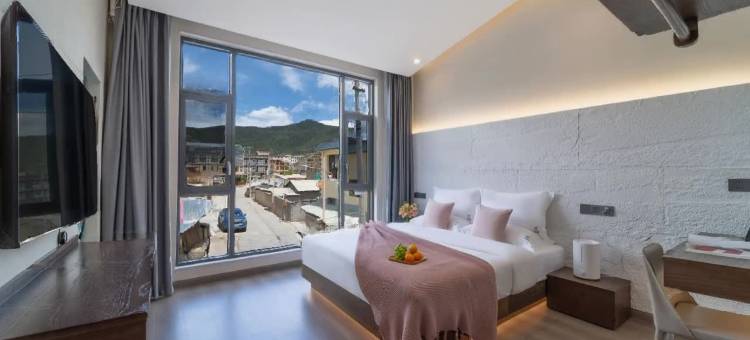 香格里拉云月涵雅客栈(独克宗古城大佛寺转经筒店)图片