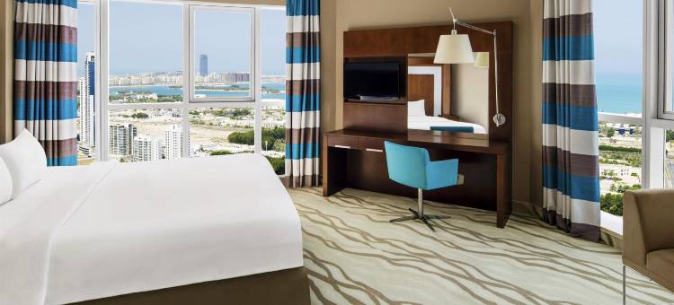 迪拜阿尔巴沙诺富特酒店(Novotel Dubai Al Barsha)图片